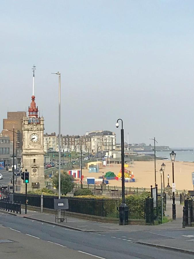 The Margate Sands Apartment - Margate Old Town - By Goldex Coastal Breaks エクステリア 写真